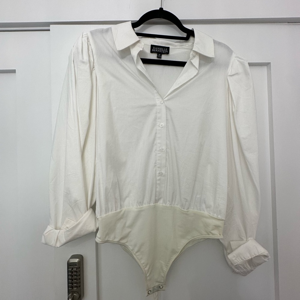 We wore what/Danielle Bernstein puff sleeve white button down bodysuit. Size med